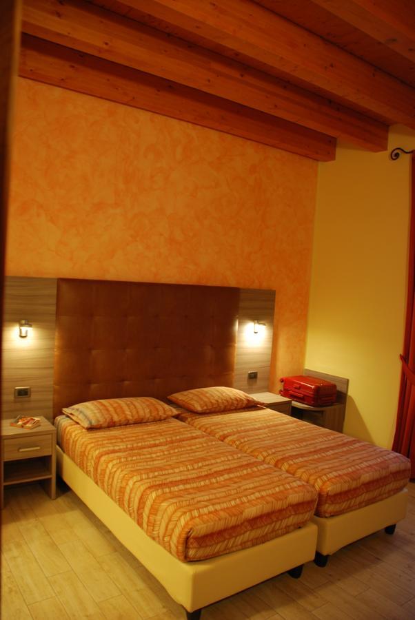 Agriturismo Le Risaie Basiglio Kültér fotó